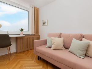 23914215-Ferienwohnung-6--300x225-5