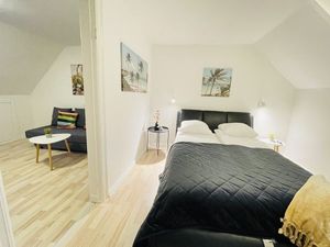 23914897-Ferienwohnung-4--300x225-2