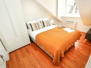 23918846-Ferienwohnung-4--300x225-1