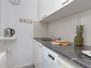 23983876-Ferienwohnung-4--300x225-1