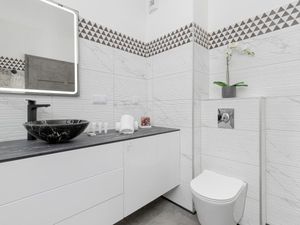 23986330-Ferienwohnung-4--300x225-3