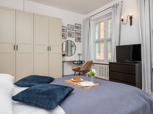 23986326-Ferienwohnung-2--300x225-5