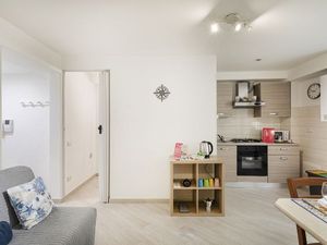 23995947-Ferienwohnung-4--300x225-1