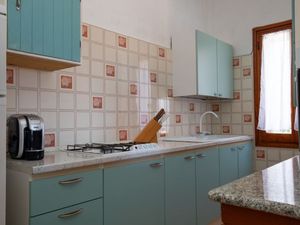 23995950-Ferienwohnung-6--300x225-5