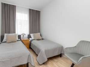 23997378-Ferienwohnung-6--300x225-2