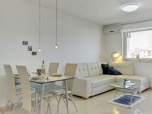 19125373-Ferienwohnung-4--300x225-2