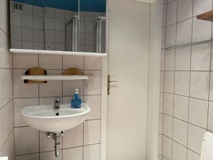 23848529-Ferienwohnung-3--300x225-2