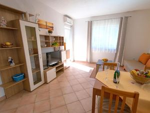 21758495-Ferienwohnung-4--300x225-3