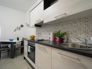 21722891-Ferienwohnung-5--300x225-2