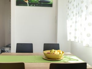 22075459-Ferienwohnung-4--300x225-3