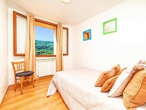 23312708-Ferienwohnung-6--300x225-3