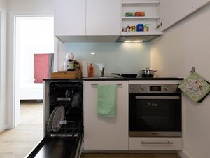 23393646-Ferienwohnung-3--300x225-5