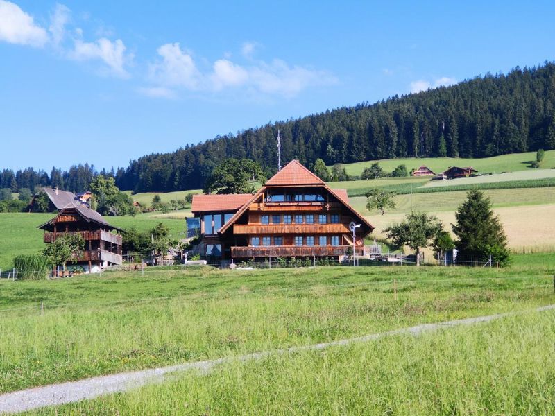 Haus und Umgebung