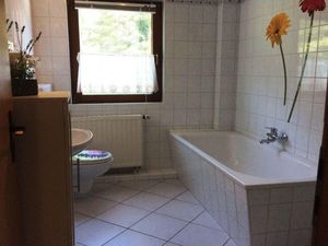 23918879-Ferienwohnung-4--300x225-2