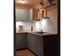 23972887-Ferienwohnung-3--300x225-1