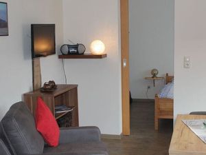 23972887-Ferienwohnung-3--300x225-3