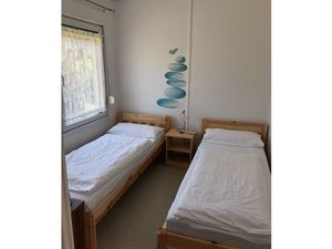 23956487-Ferienwohnung-4--300x225-3