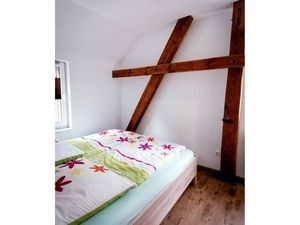 23969854-Ferienwohnung-4--300x225-4