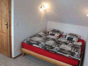 23960202-Ferienwohnung-7--300x225-3