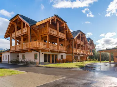 Außenseite Ferienhaus [Sommer]
