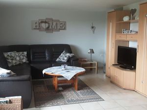 23951470-Ferienwohnung-6--300x225-1