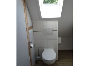 23952806-Ferienwohnung-2--300x225-4