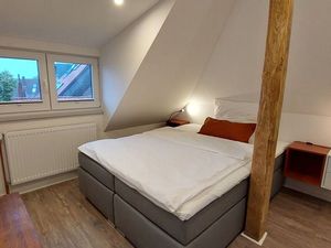 23924724-Ferienwohnung-4--300x225-3