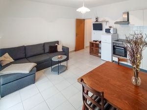 23837900-Ferienwohnung-4--300x225-2