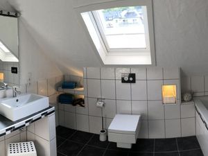 23948817-Ferienwohnung-4--300x225-4