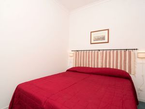 23857887-Ferienwohnung-12--300x225-4