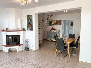 23975136-Ferienwohnung-4--300x225-2