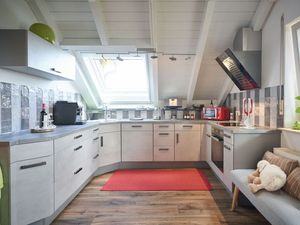 23922765-Ferienwohnung-4--300x225-4