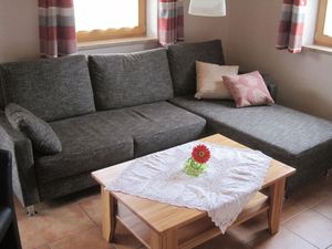 23964379-Ferienwohnung-4--300x225-0