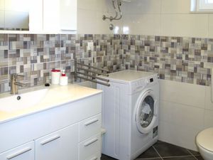 23846493-Ferienwohnung-7--300x225-3