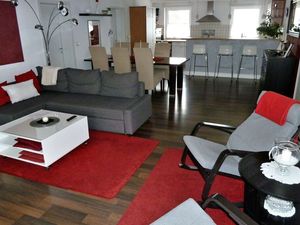 23953999-Ferienwohnung-6--300x225-1