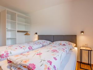 23895210-Ferienwohnung-6--300x225-3