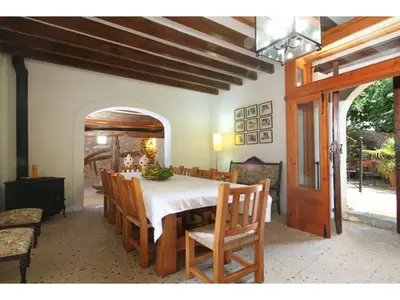 DiningRoom