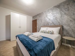 23864231-Ferienwohnung-4--300x225-1