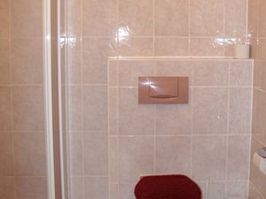 23851729-Ferienwohnung-4--300x225-1