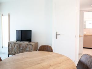 23540038-Ferienwohnung-4--300x225-2