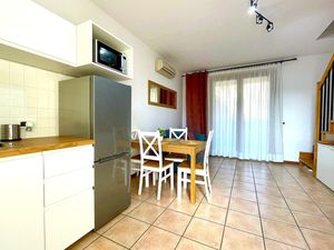 23959819-Ferienwohnung-7--300x225-2