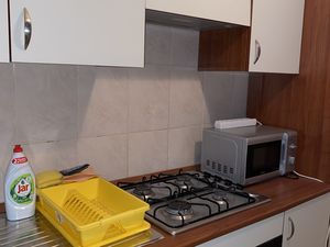 23930242-Ferienwohnung-5--300x225-5