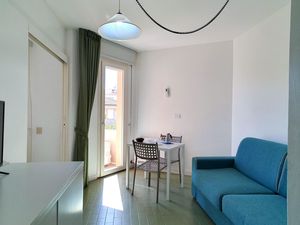 23988891-Ferienwohnung-2--300x225-5