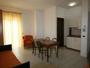 21486715-Ferienwohnung-4--300x225-5