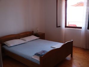 23931725-Ferienwohnung-6--300x225-3