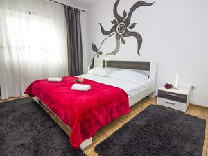 23935709-Ferienwohnung-3--300x225-3