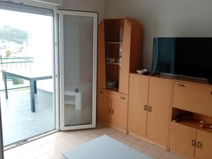 23935352-Ferienwohnung-4--300x225-3