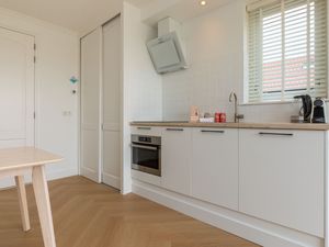 23982840-Ferienwohnung-2--300x225-2