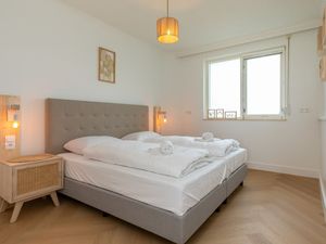 23982840-Ferienwohnung-2--300x225-3