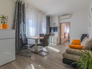 23942985-Ferienwohnung-3--300x225-3